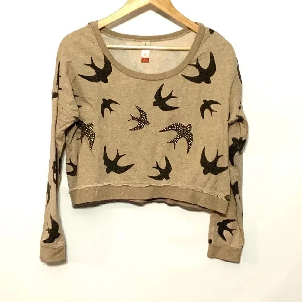 Bird Crop top raw hem embellished large